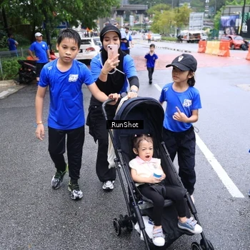 Runner Photo 7962888