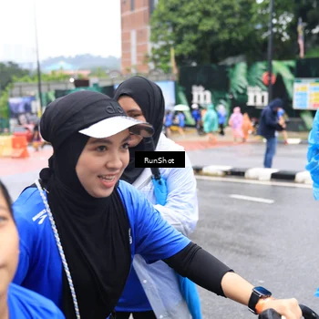Runner Photo 7962902