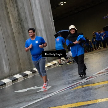 Runner Photo 7962991