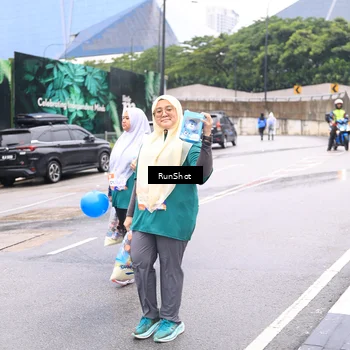 Runner Photo 7962999