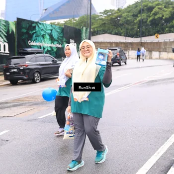 Runner Photo 7963002