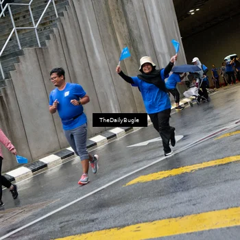 Runner Photo 7963009