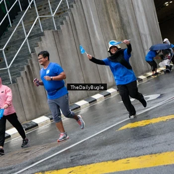 Runner Photo 7963028
