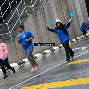 Runner Photo 7963039