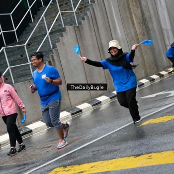 Runner Photo 7963054