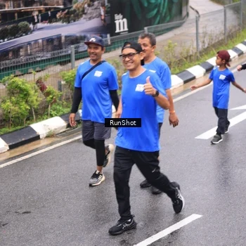 Runner Photo 7963127