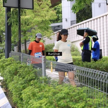 Runner Photo 7963195