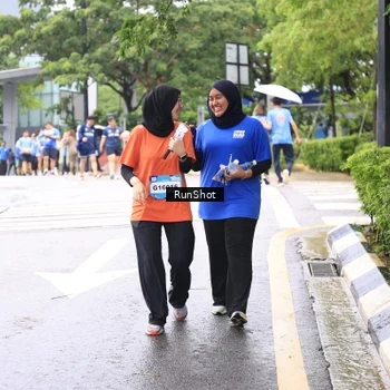 Runner Photo 7963204