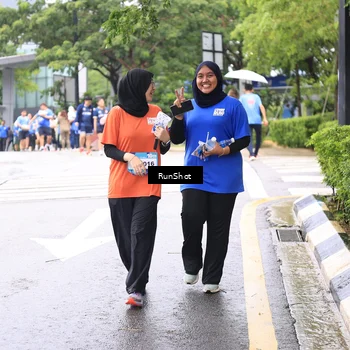 Runner Photo 7963207