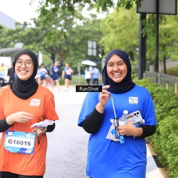 Runner Photo 7963251