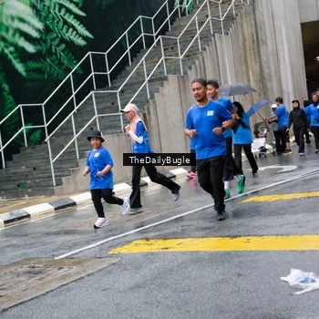 Runner Photo 7963260