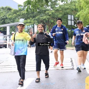 Runner Photo 7963269