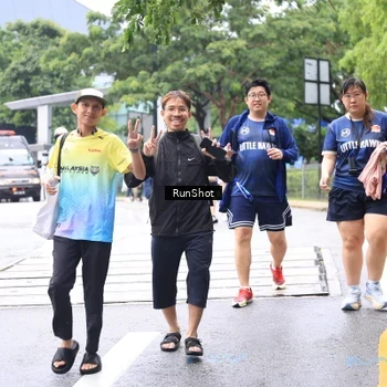 Runner Photo 7963274