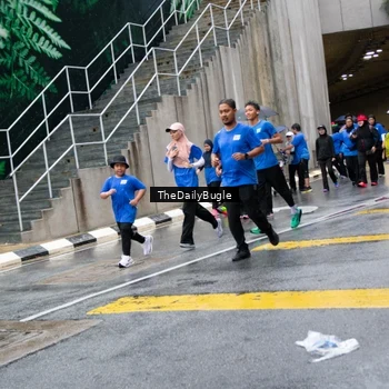 Runner Photo 7963282