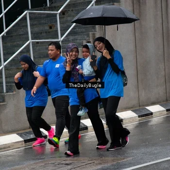 Runner Photo 7963284