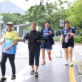 Runner Photo 7963297