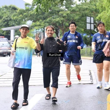 Runner Photo 7963300