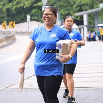 Runner Photo 7963364