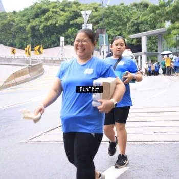 Runner Photo 7963366