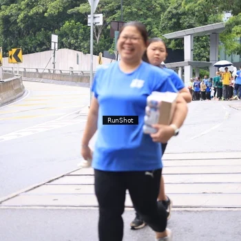 Runner Photo 7963370