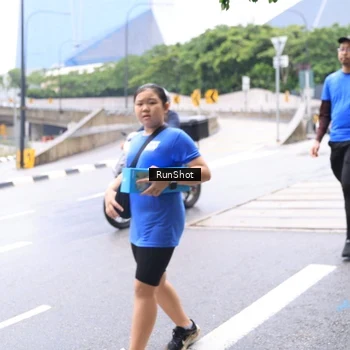 Runner Photo 7963387
