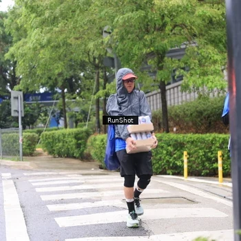 Runner Photo 7963434