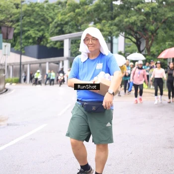 Runner Photo 7963438