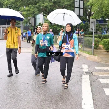 Runner Photo 7963500