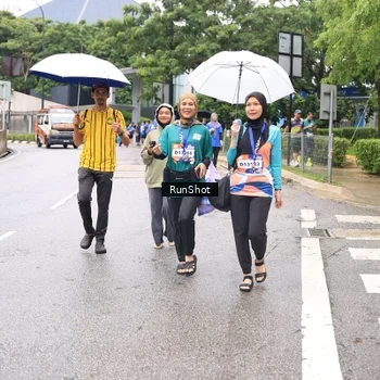 Runner Photo 7963505