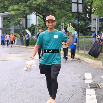 Runner Photo 7963540