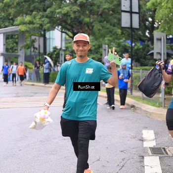 Runner Photo 7963542