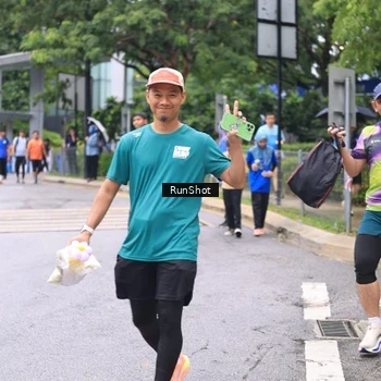 Runner Photo 7963548