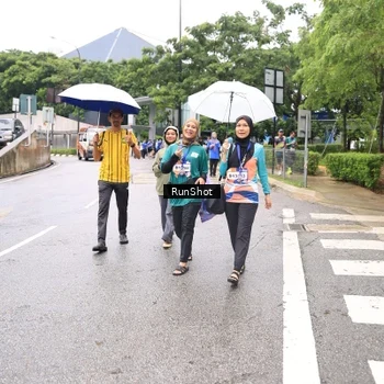 Runner Photo 7963550