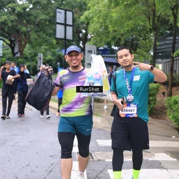 Runner Photo 7963552