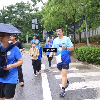 Runner Photo 7963565