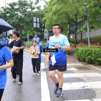 Runner Photo 7963566