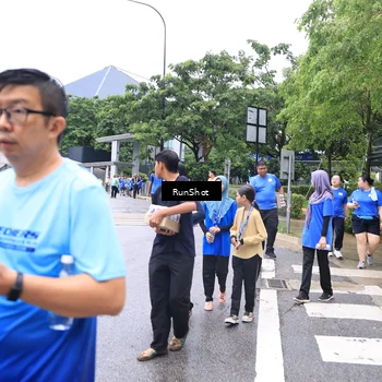 Runner Photo 7963570