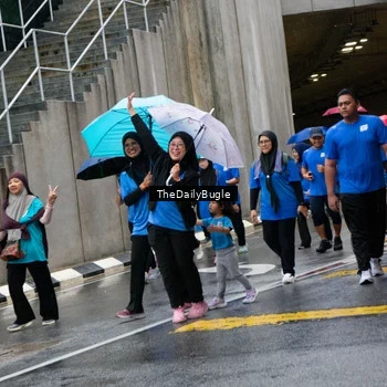Runner Photo 7963594