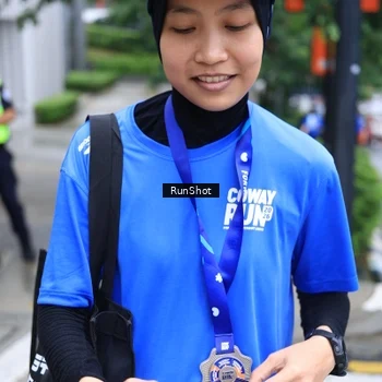 Runner Photo 7963640