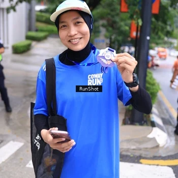 Runner Photo 7963645