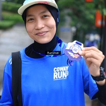 Runner Photo 7963647