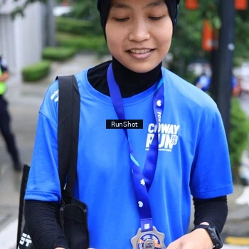 Runner Photo 7963664