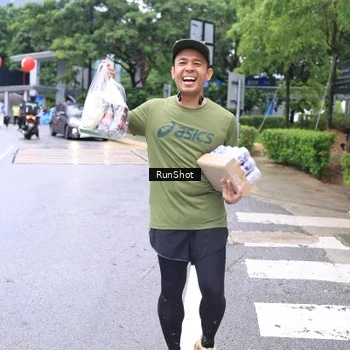 Runner Photo 7963673
