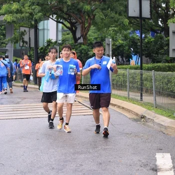 Runner Photo 7963721