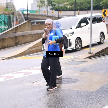 Runner Photo 7963726
