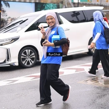 Runner Photo 7963732