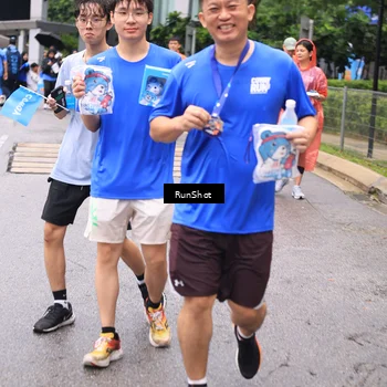 Runner Photo 7963742