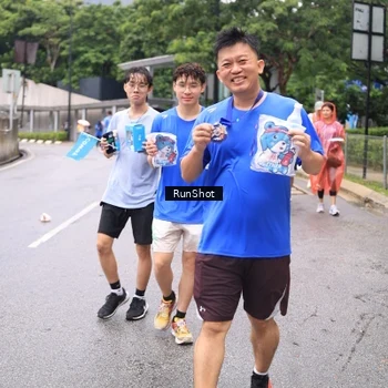 Runner Photo 7963750