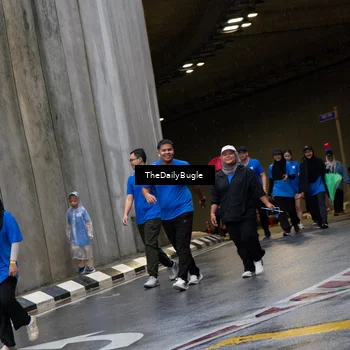 Runner Photo 7963753