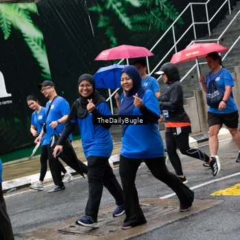 Runner Photo 7963756